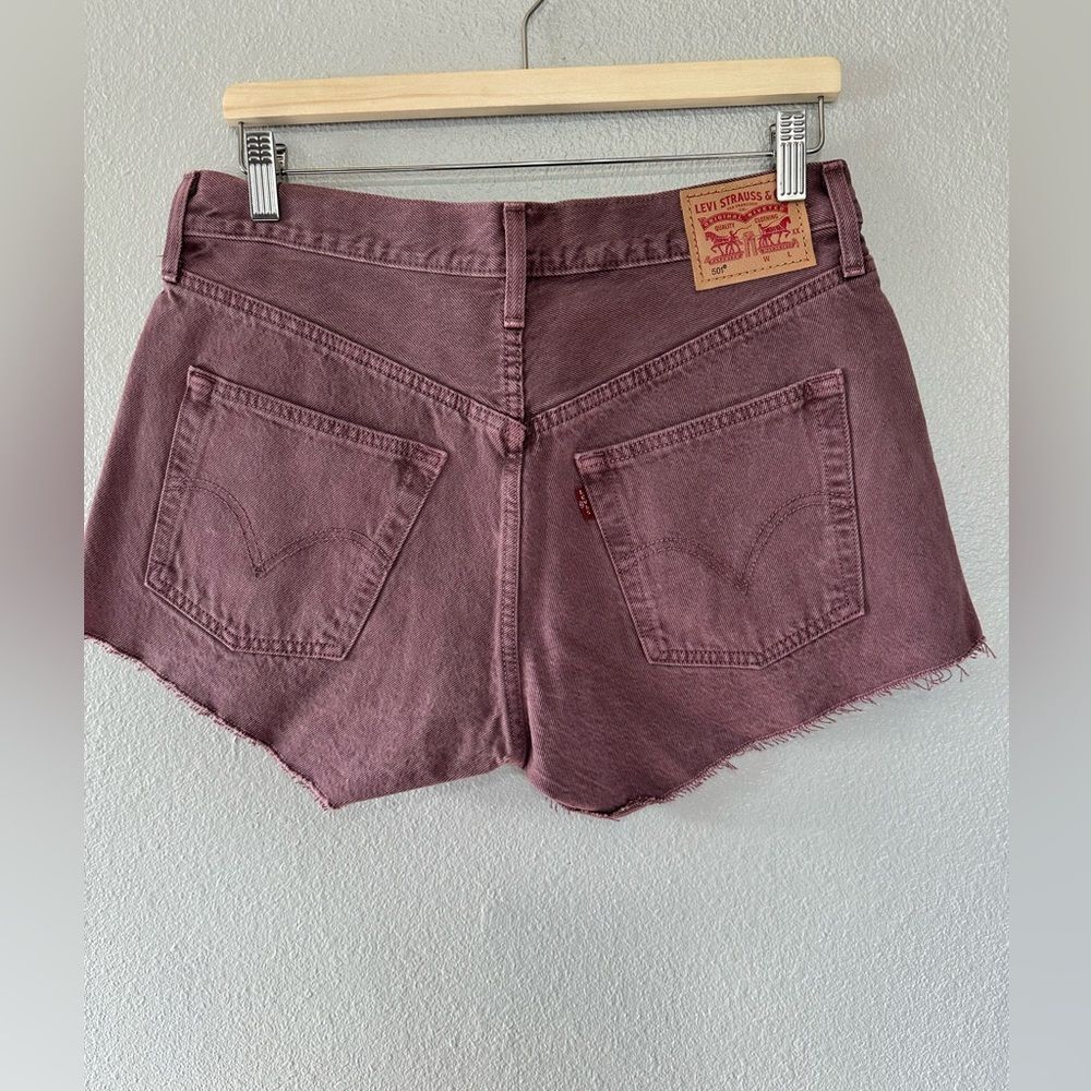 Levi’s 501 Cutoff Shorts Size 30 - Picture 3 of 9